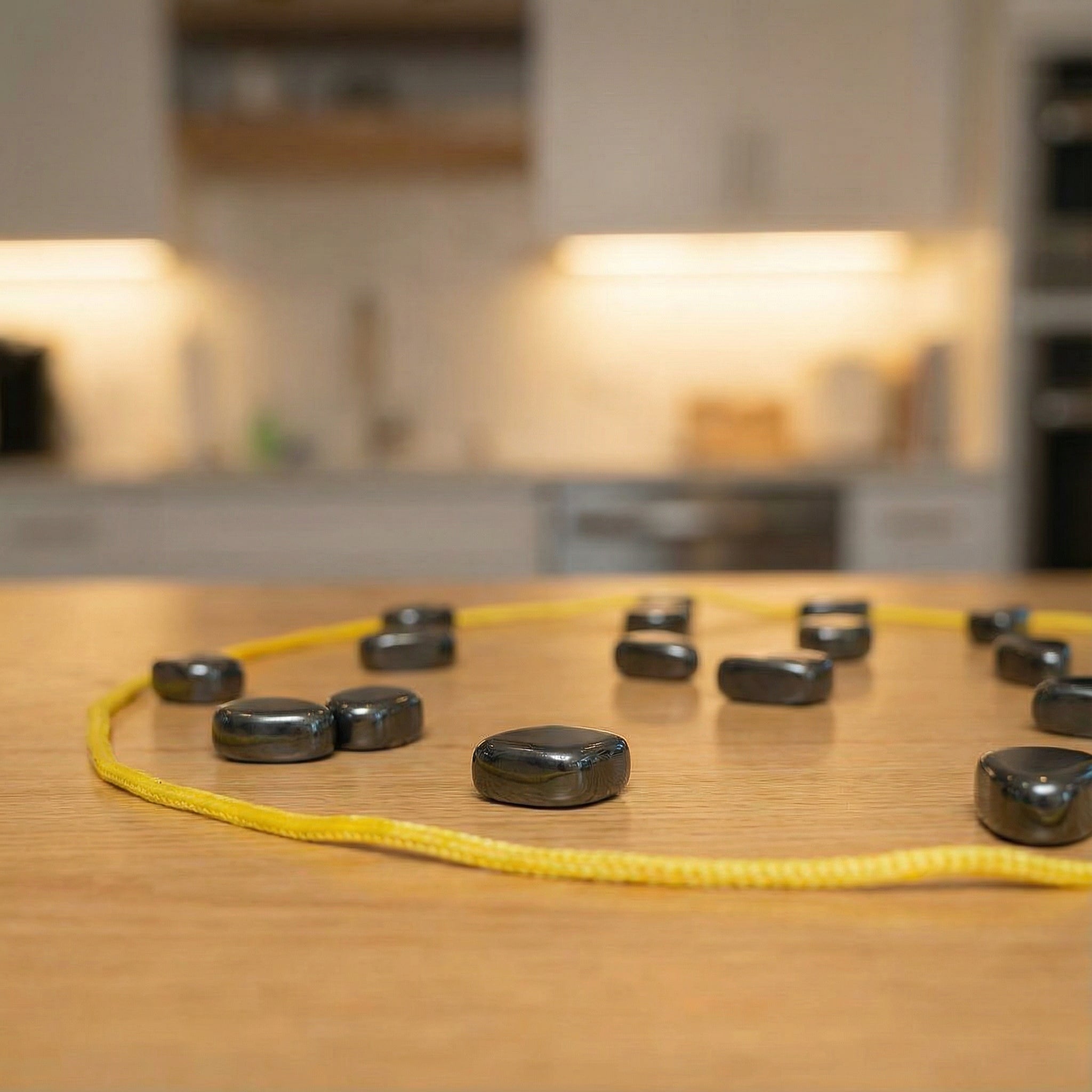 MagnetChess – Bli kvitt magnetene dine først!