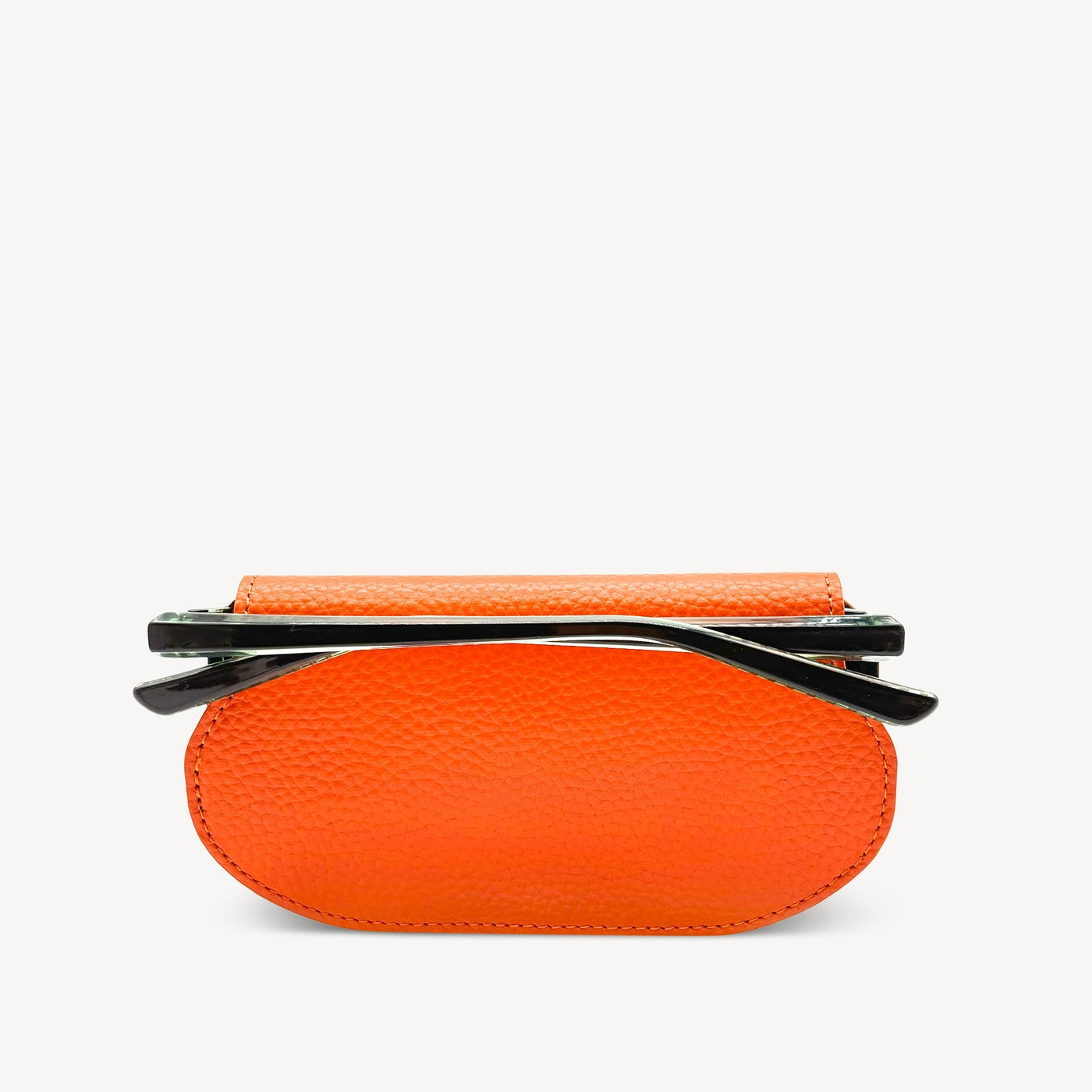Brilleetui i oransje