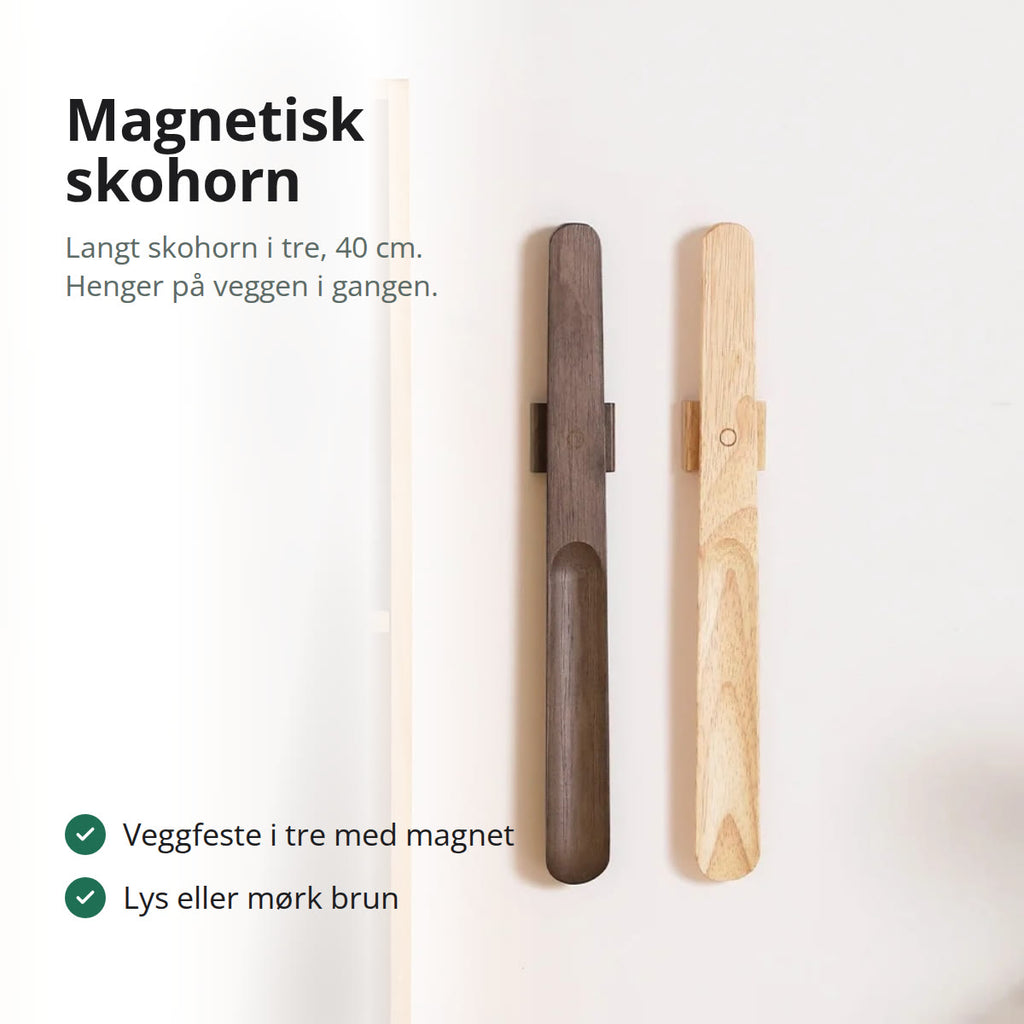 Magnetisk skohorn i tre i mørk brun og lys utgave, hengt på veggfester ved siden av en skohylle