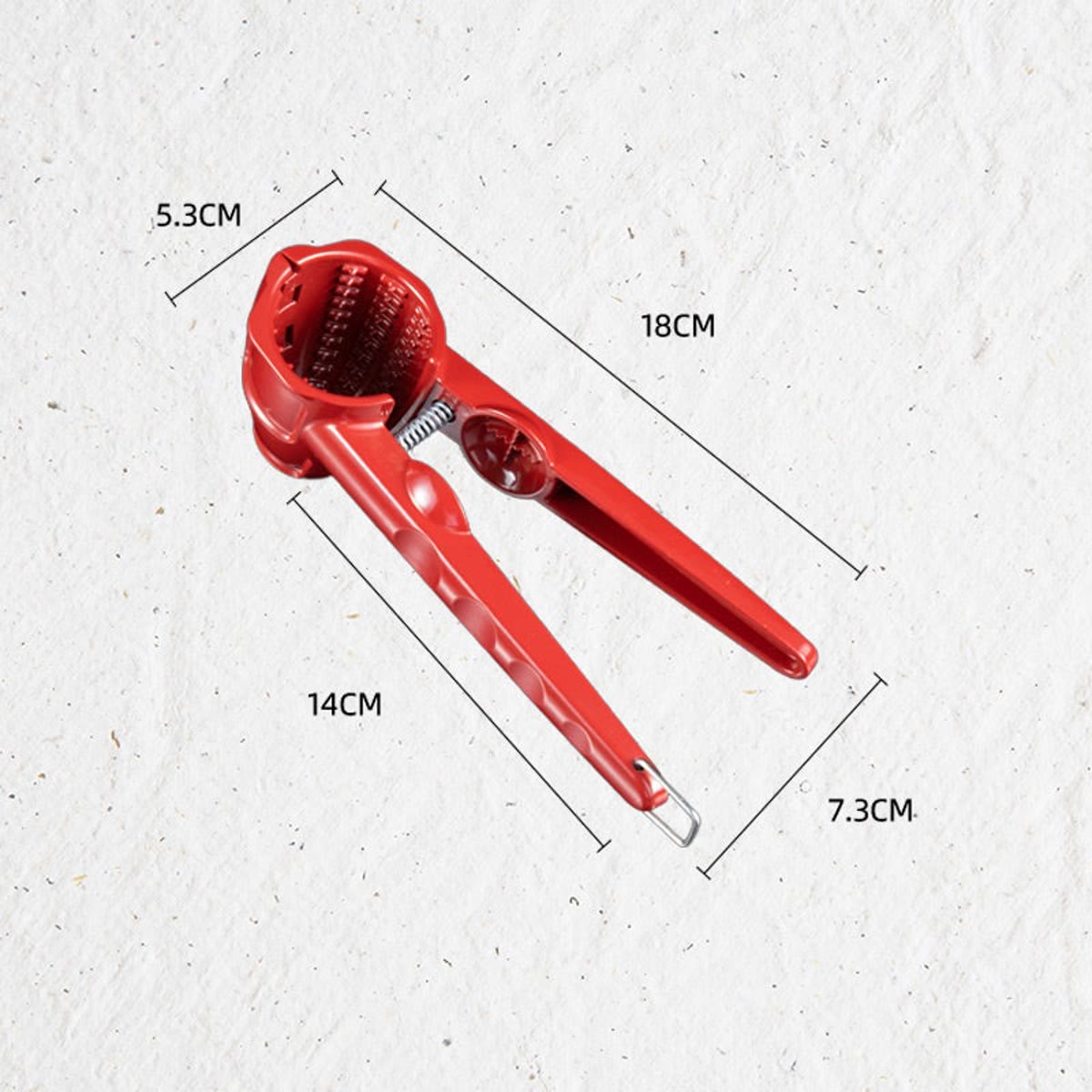 Nøtteknekkeren med mål: 18 cm lang, håndtak 14 cm, kopp 5,3 cm