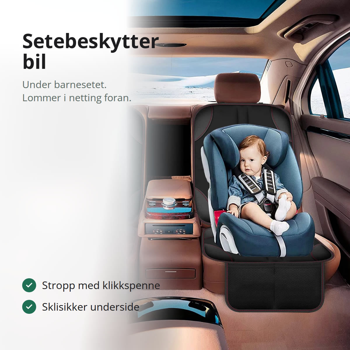 Svart setebeskytter under et barnesete i baksetet på en bil