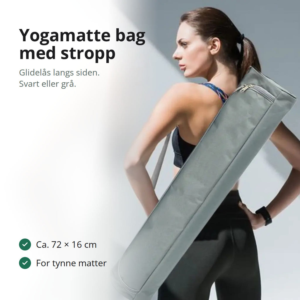 Kvinne som bærer en grå yogamatte bag på ryggen i skulderstroppen